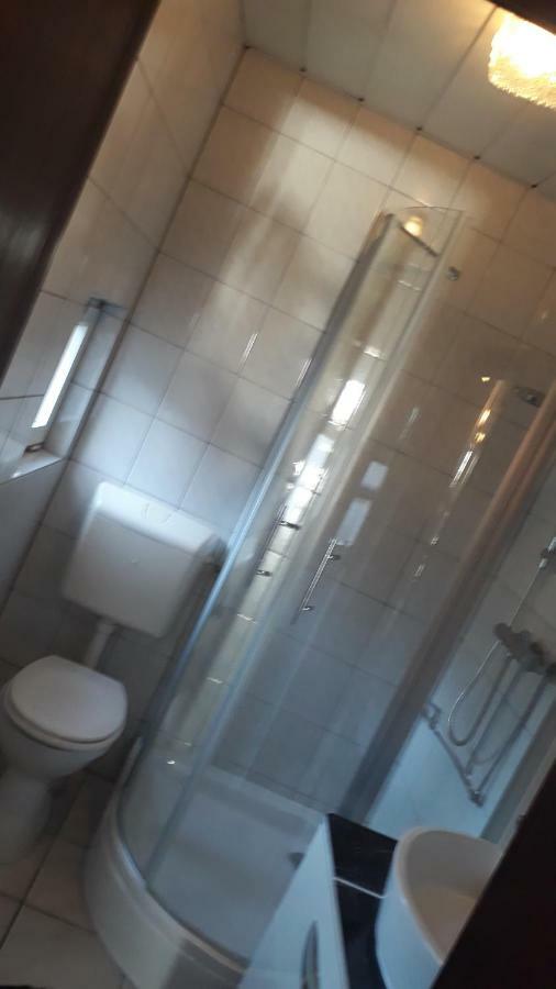 Ferienwohnung Villa Del Viola Leonardo Apartment Heinsberg  Zewnętrze zdjęcie